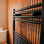 Quirky Bohemian District Miners Cottage- 6 Bd 度假居 *