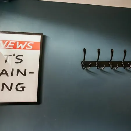 Quirky Bohemian District Miners Cottage- 6 Bd Casa vacanze *