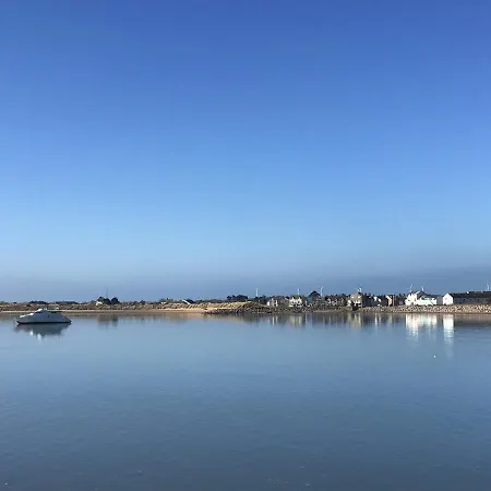 Quirky Bohemian District Miners Cottage- 6 Bd * Millom